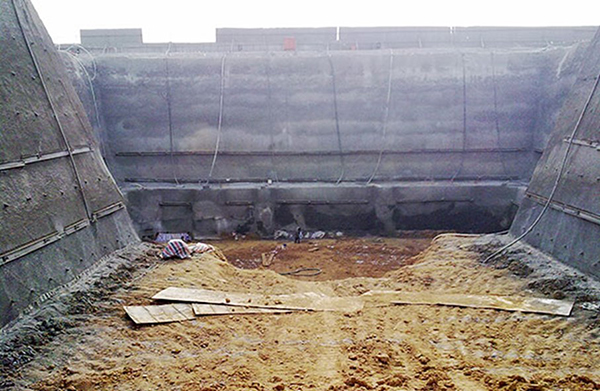 深基坑降水+复合土钉墙支护施工.jpg